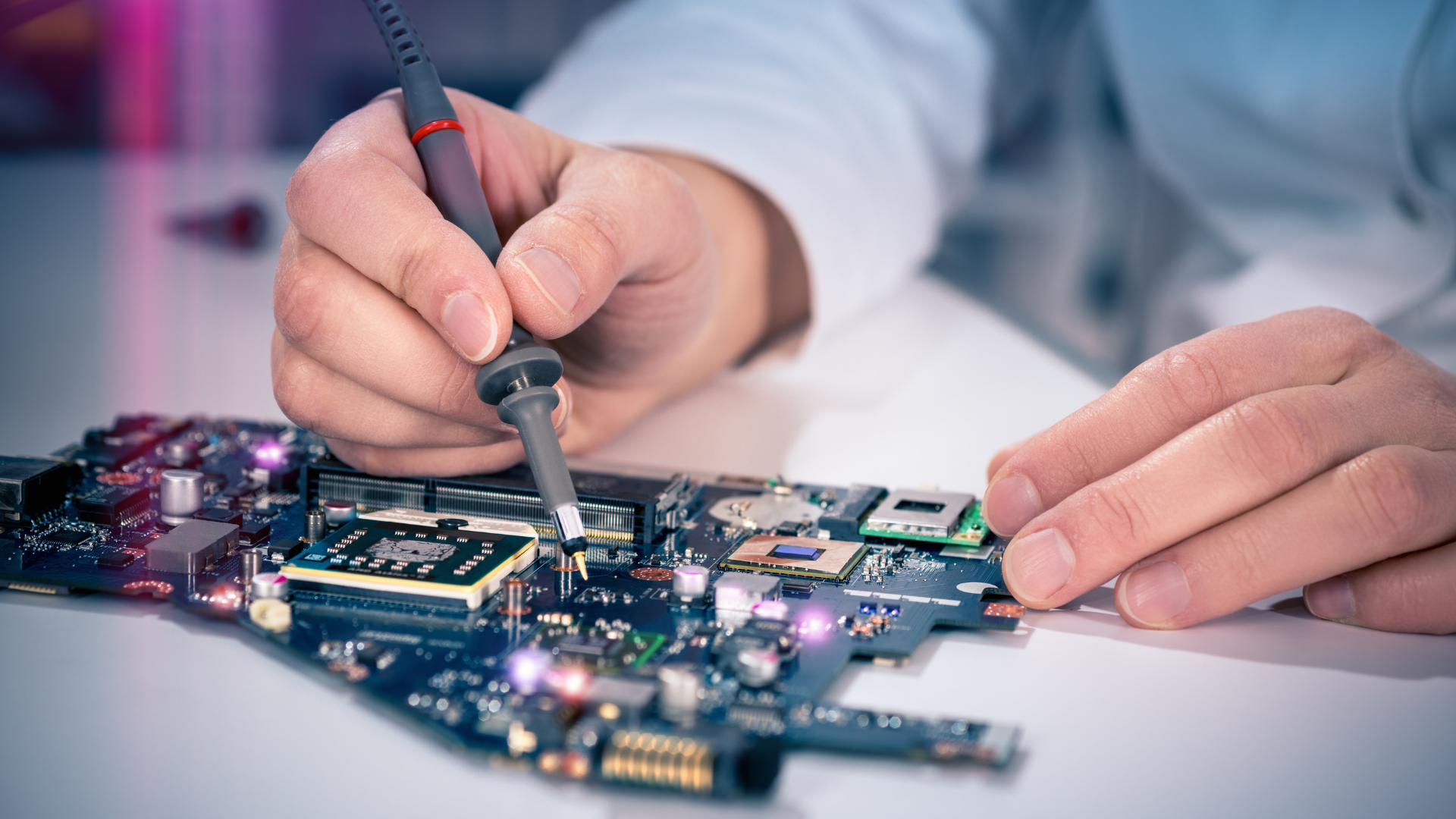 Testing electronic components